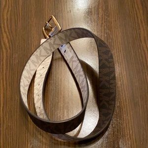 Reversible 45” in length - XL